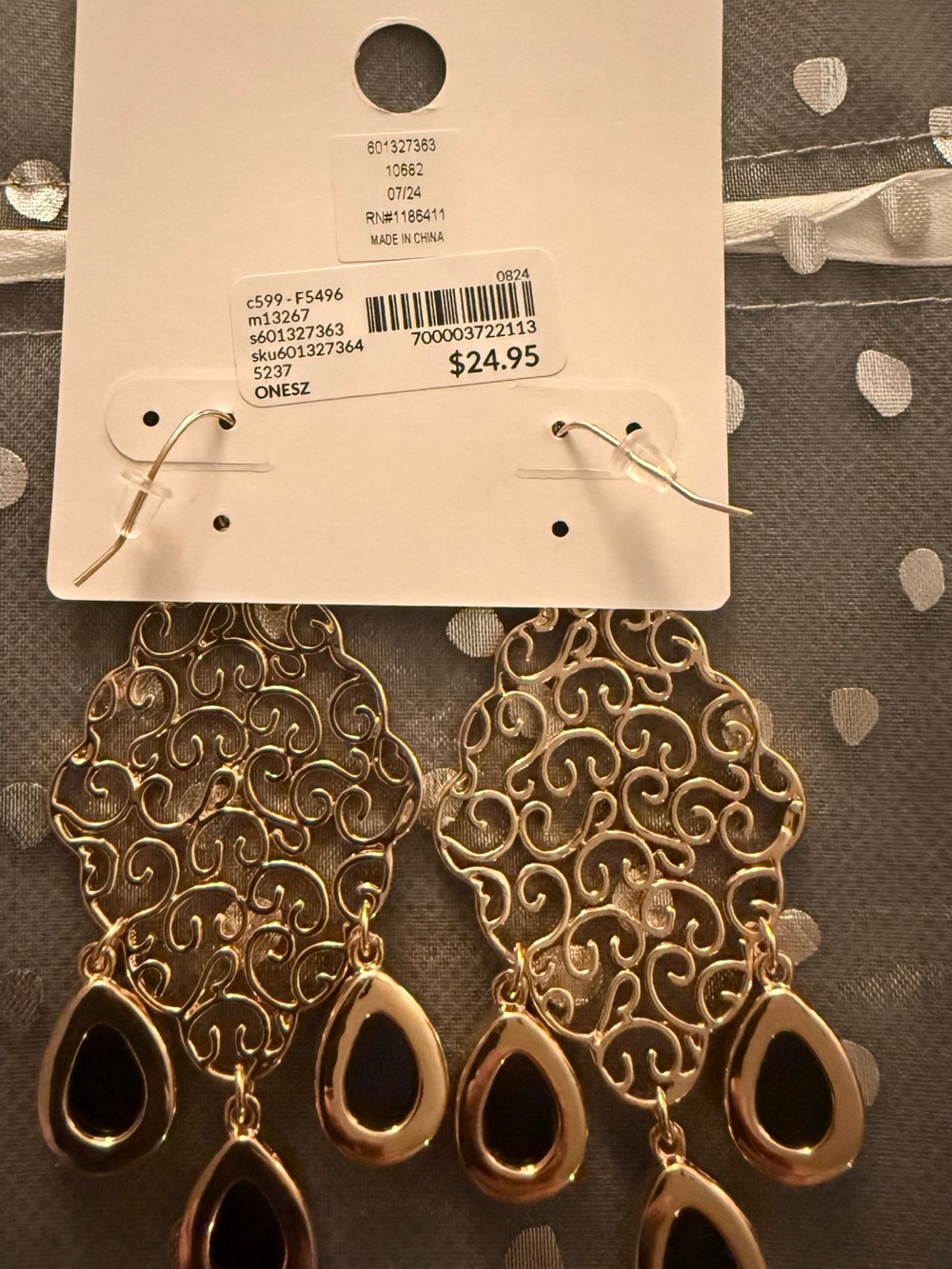 Lane Bryant Gold Filigree Chandelier Earrings with Black Teardrops - Picture 4 of 4